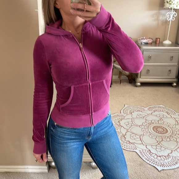 Juicy Couture Vintage Velour Hoodie with Scottie Dog 😍 - Picture 6 of 6